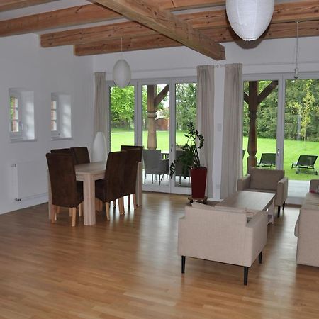 Monte Carvick Nad Jeziorem Seksty Karwik Exterior foto