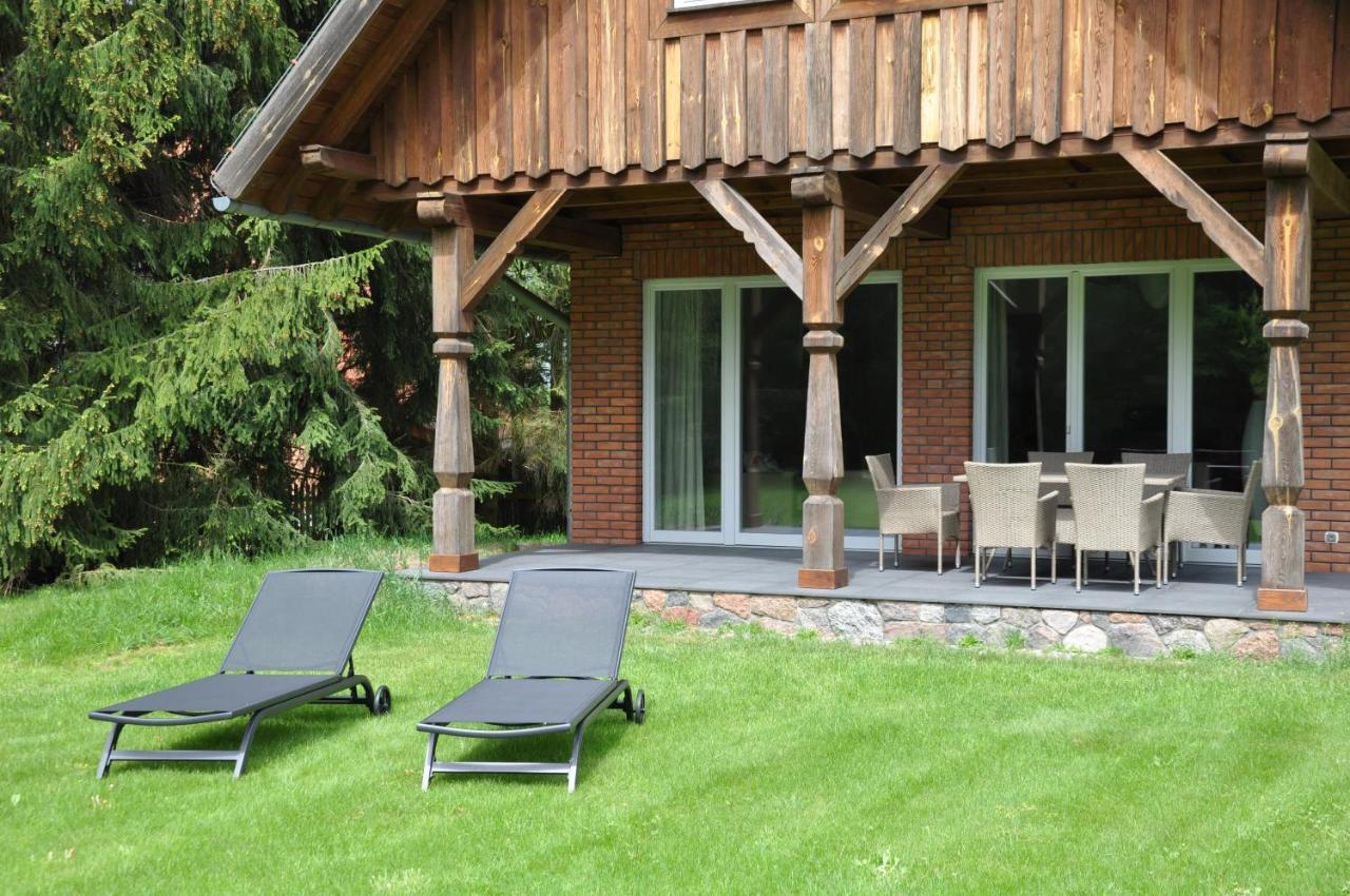 Monte Carvick Nad Jeziorem Seksty Karwik Exterior foto