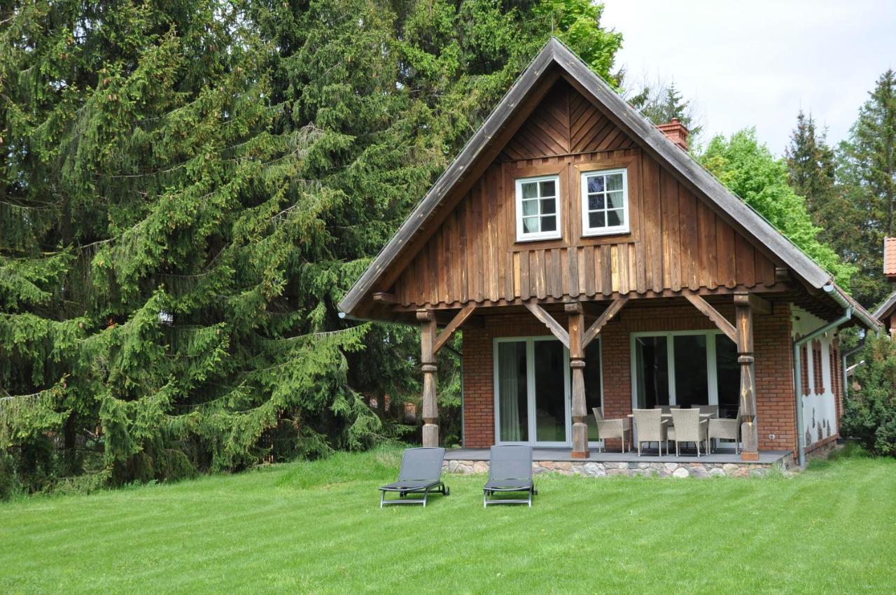 Monte Carvick Nad Jeziorem Seksty Karwik Exterior foto