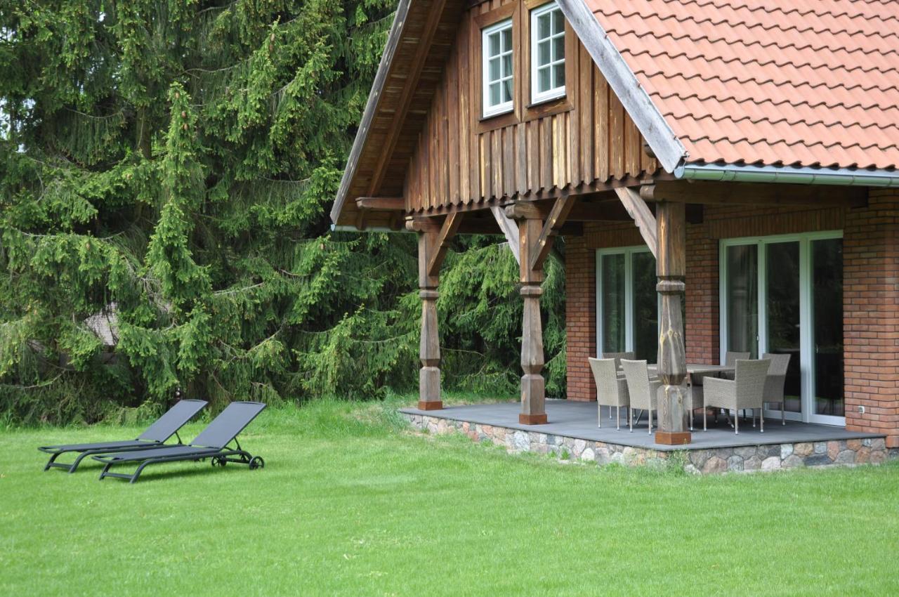 Monte Carvick Nad Jeziorem Seksty Karwik Exterior foto